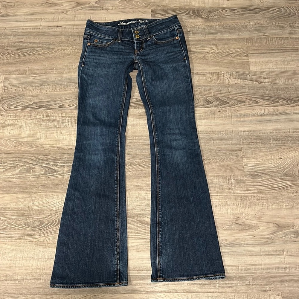 AE artist jeans